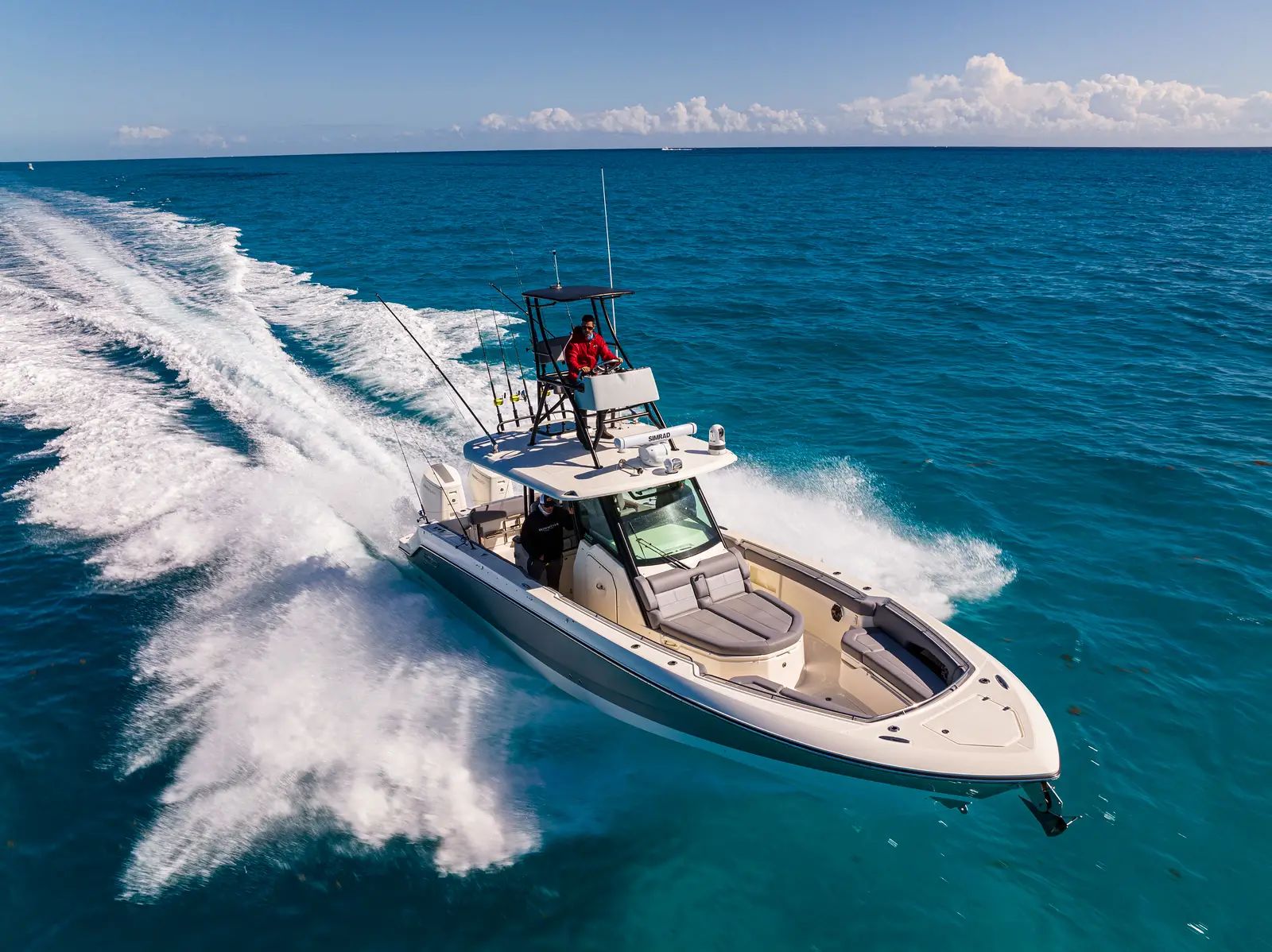 Image of a yacht in the sea